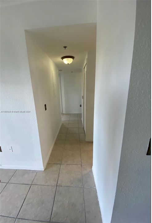 Recently Rented: $2,800 (3 beds, 2 baths, 1208 Square Feet)