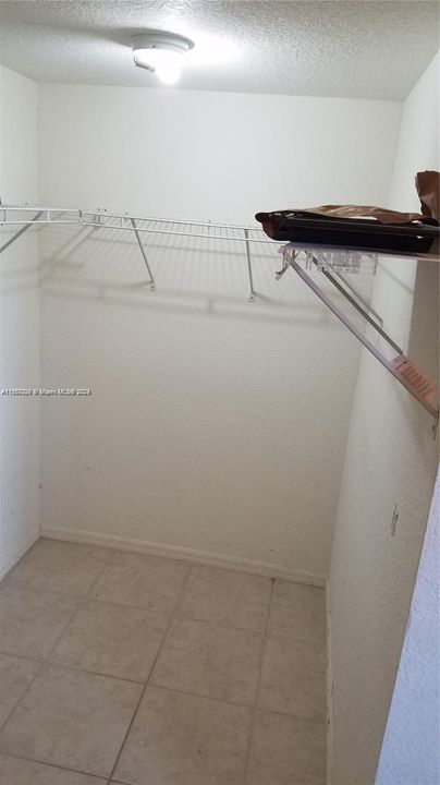 Master Bedroom walk in closet