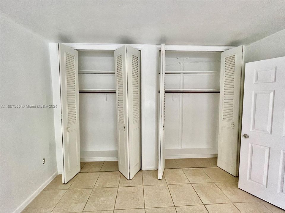 For Rent: $1,600 (1 beds, 1 baths, 680 Square Feet)