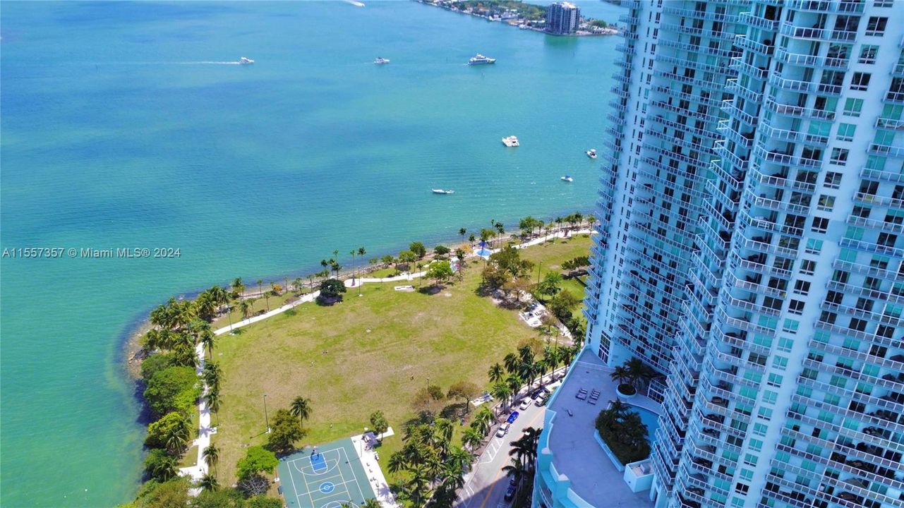 Best location in Edgewater near Metro Station, PAMM, Performing Arts District, & Arenas.