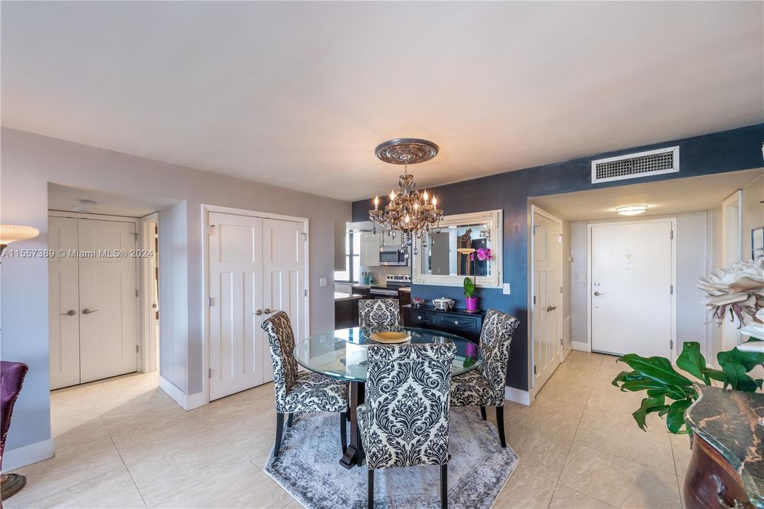 For Sale: $799,000 (2 beds, 2 baths, 1225 Square Feet)