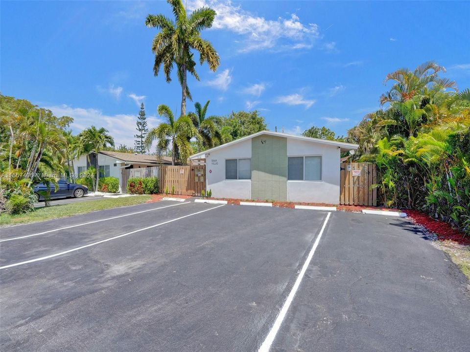 Vendido Recientemente: $1,070,000 (0 camas, 0 baños, 2561 Pies cuadrados)