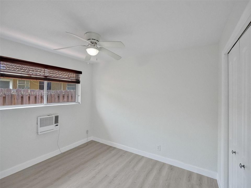 2nd bedroom, NEW AC