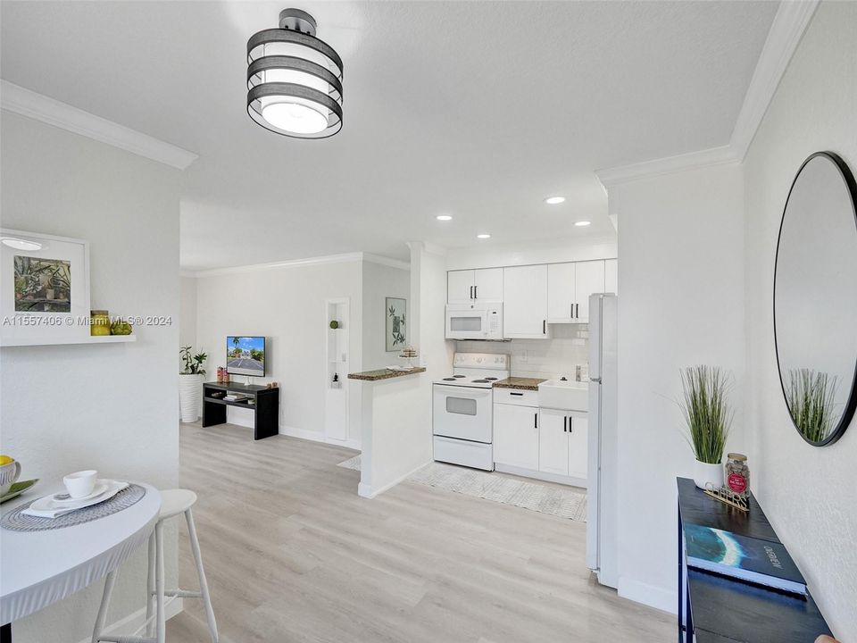 Unit 4 corner unit, staged