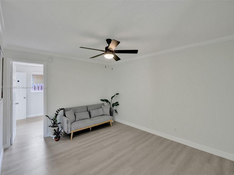 Vendido Recientemente: $1,070,000 (0 camas, 0 baños, 2561 Pies cuadrados)