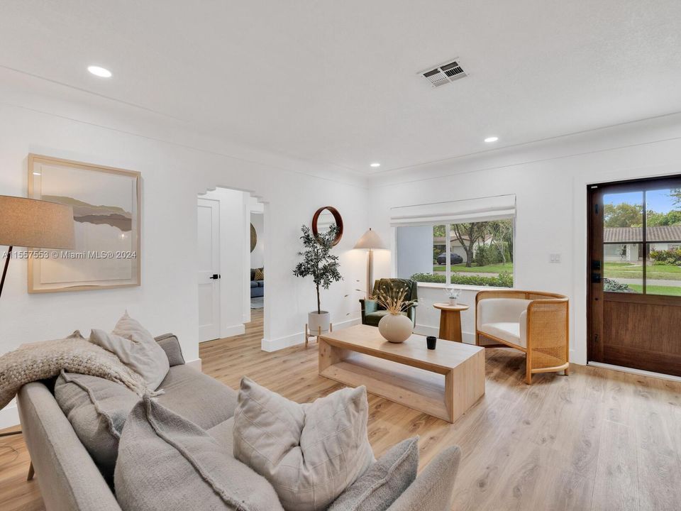 Active With Contract: $1,299,000 (3 beds, 2 baths, 1877 Square Feet)