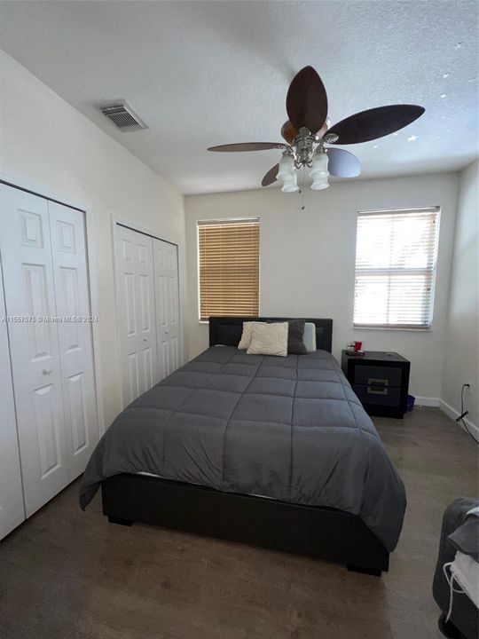 Active With Contract: $3,950 (3 beds, 2 baths, 2155 Square Feet)