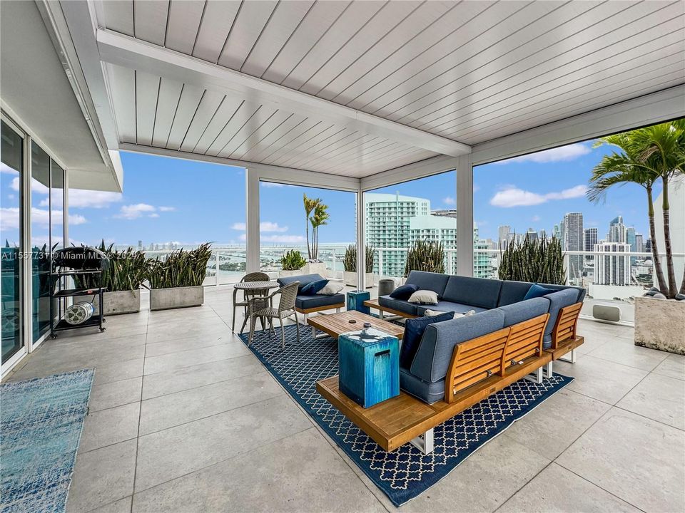 For Sale: $4,500,000 (4 beds, 4 baths, 2845 Square Feet)