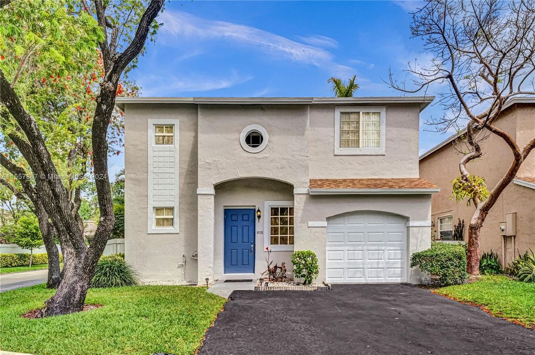 Recently Sold: $515,000 (3 beds, 2 baths, 1473 Square Feet)