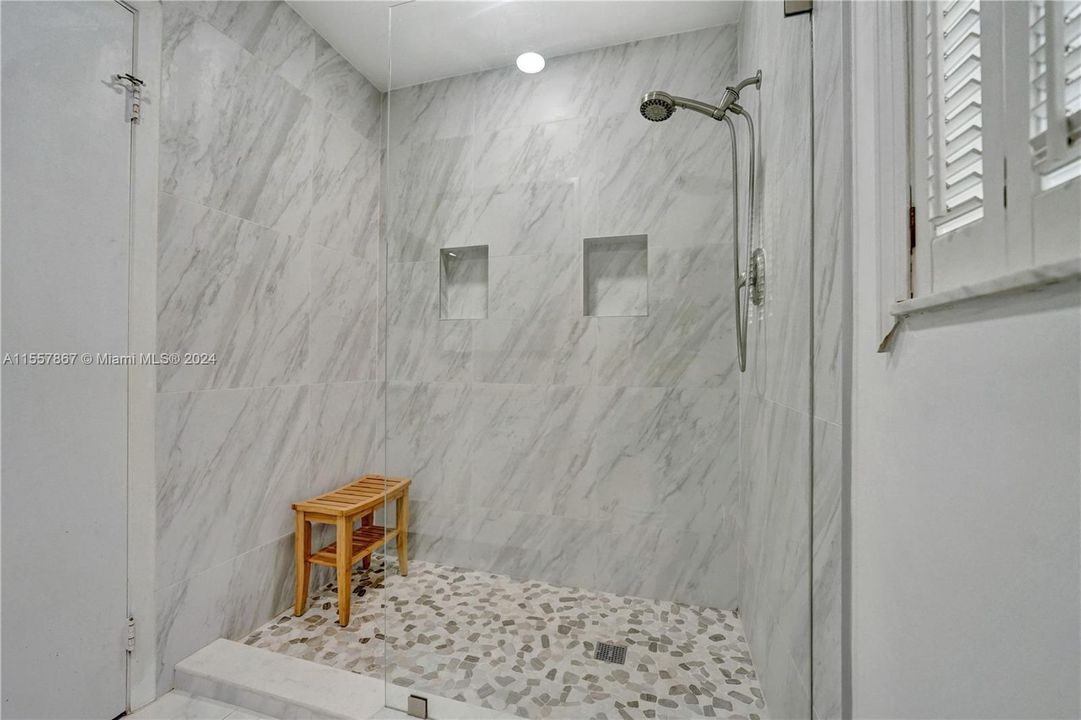 最近售出: $515,000 (3 贝兹, 2 浴室, 1473 平方英尺)