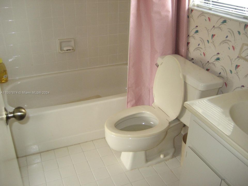 Недавно арендовано: $3,100 (3 спален, 2 ванн, 1484 Квадратных фут)