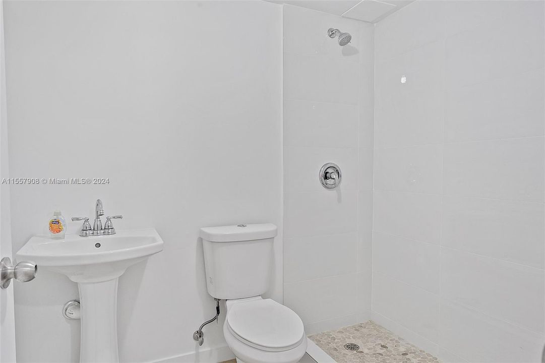 待售: $1,400,000 (0 贝兹, 0 浴室, 0 平方英尺)