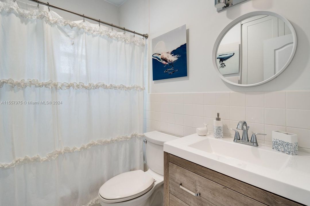 Недавно арендовано: $8,500 (3 спален, 2 ванн, 1700 Квадратных фут)