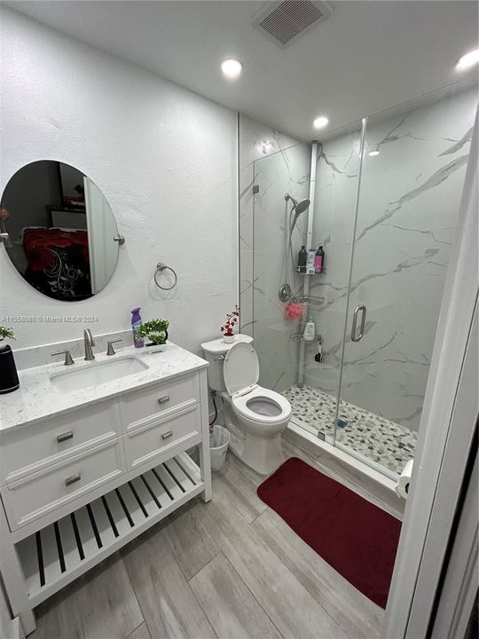 Vendido Recientemente: $319,000 (2 camas, 2 baños, 856 Pies cuadrados)