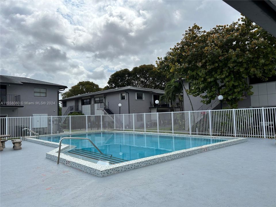 Vendido Recientemente: $319,000 (2 camas, 2 baños, 856 Pies cuadrados)