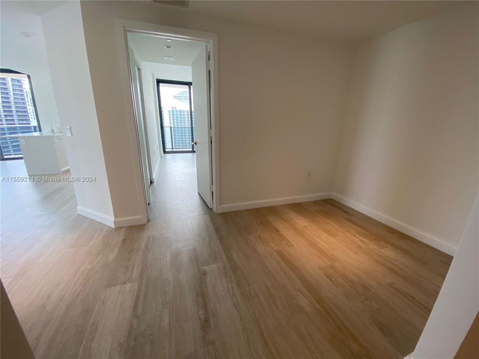 Active With Contract: $7,200 (2 beds, 2 baths, 1276 Square Feet)