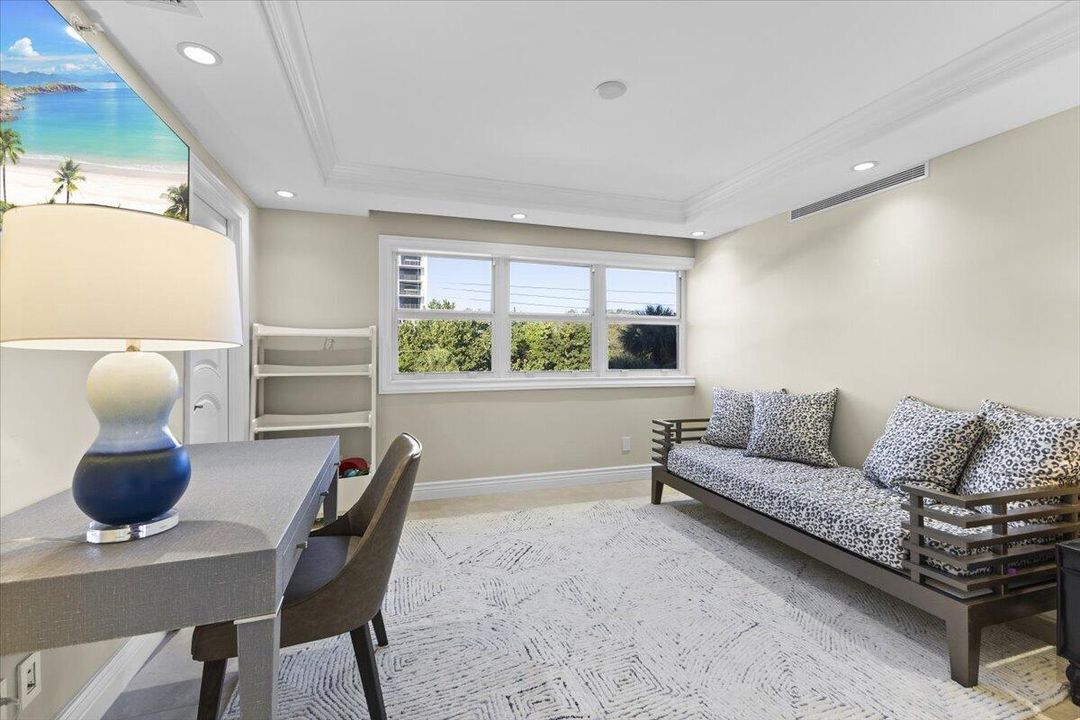 Lower level guest bedroom