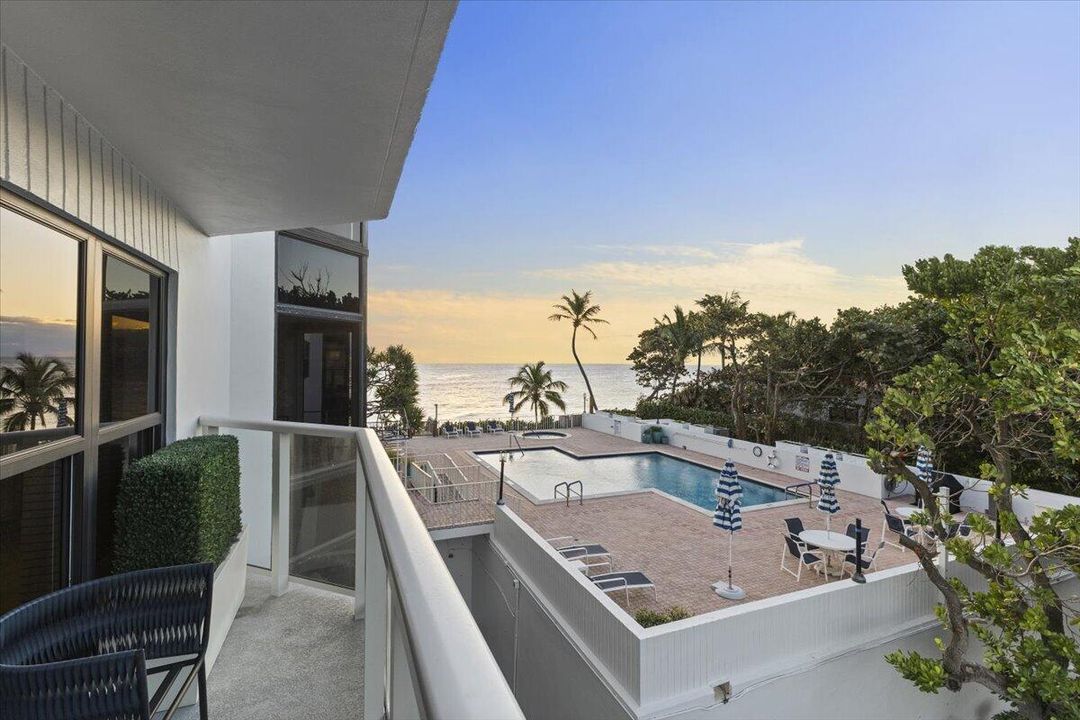 Upper level oceanfront terrace