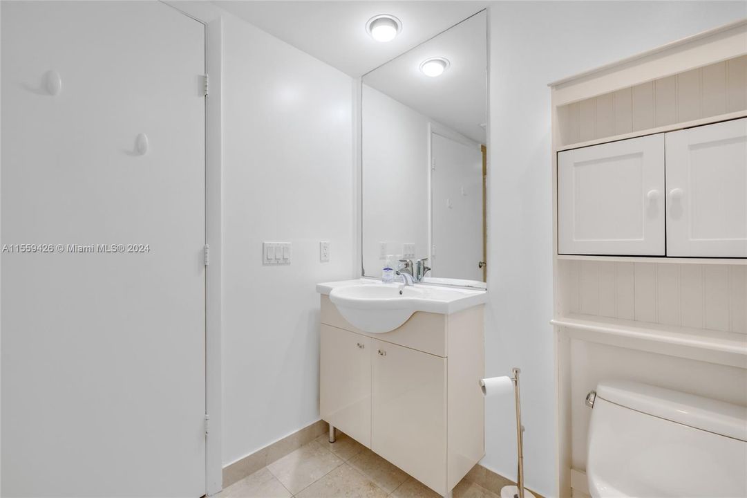 Active With Contract: $6,500 (2 beds, 2 baths, 1458 Square Feet)