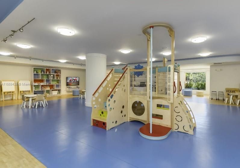 Indoor Your Game Room and Playground