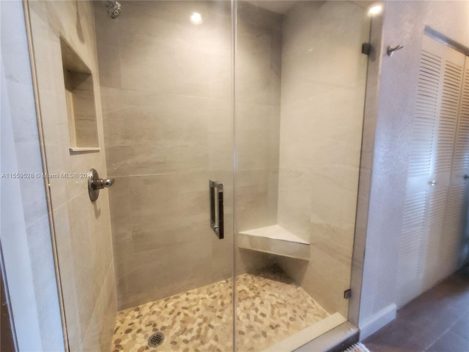 最近租的: $3,425 (3 贝兹, 2 浴室, 1569 平方英尺)
