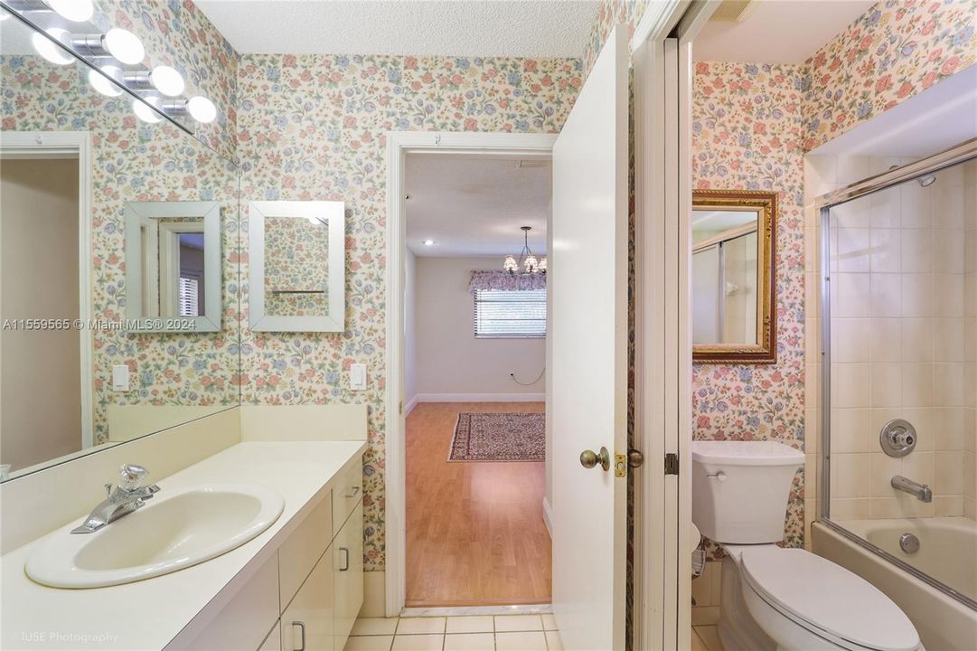 Jack and Jill Bathroom connects 2 Bedrooms