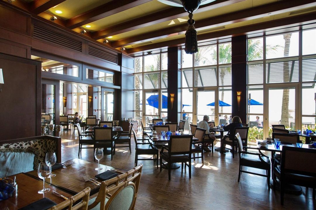 Penthouse Unit - Vero Beach Hotel and Re