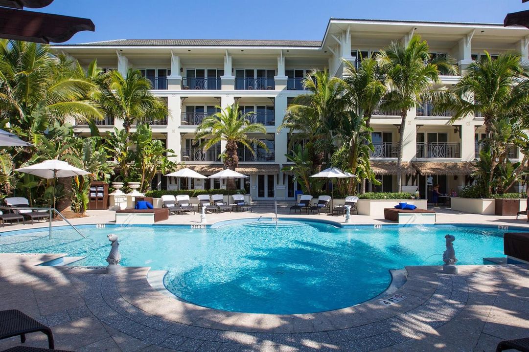 Penthouse Unit - Vero Beach Hotel and Re