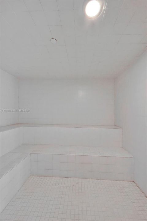 На продажу: $760,000 (2 спален, 2 ванн, 1490 Квадратных фут)
