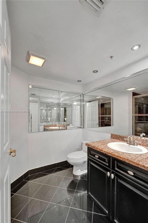 待售: $760,000 (2 贝兹, 2 浴室, 1490 平方英尺)