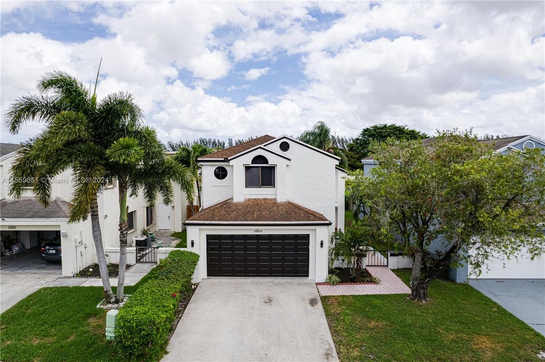 Active With Contract: $629,900 (4 beds, 2 baths, 2223 Square Feet)