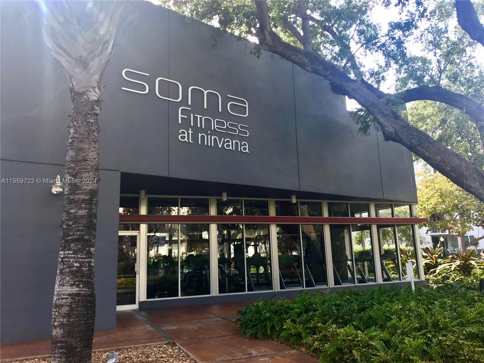 Недавно арендовано: $2,400 (1 спален, 1 ванн, 775 Квадратных фут)