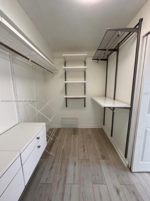 Недавно арендовано: $2,400 (1 спален, 1 ванн, 775 Квадратных фут)