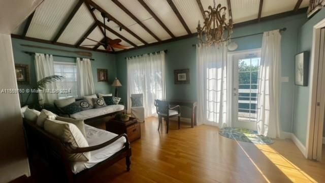 Recientemente alquilado: $4,500 (4 camas, 2 baños, 1250 Pies cuadrados)