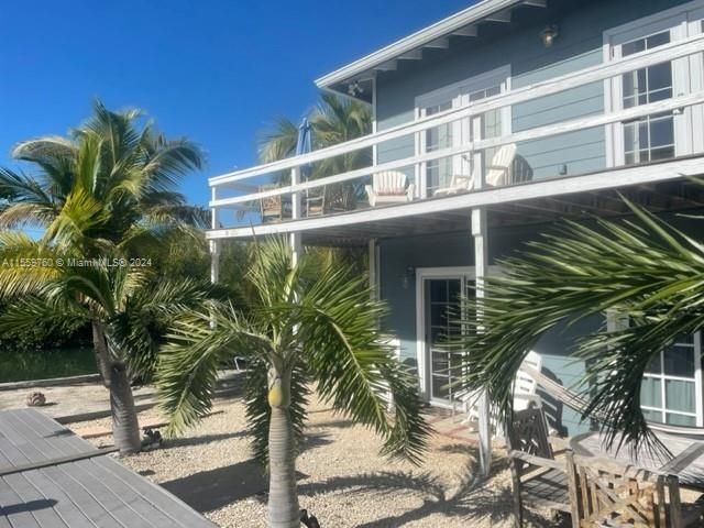 Recientemente alquilado: $4,500 (4 camas, 2 baños, 1250 Pies cuadrados)