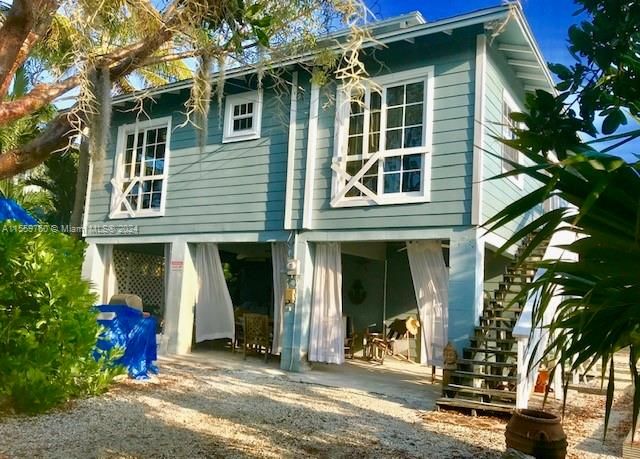 Recientemente alquilado: $4,500 (4 camas, 2 baños, 1250 Pies cuadrados)