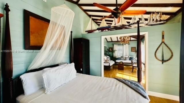 Recientemente alquilado: $4,500 (4 camas, 2 baños, 1250 Pies cuadrados)