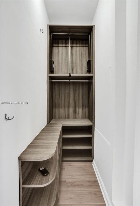 Recently Rented: $3,600 (2 beds, 2 baths, 952 Square Feet)