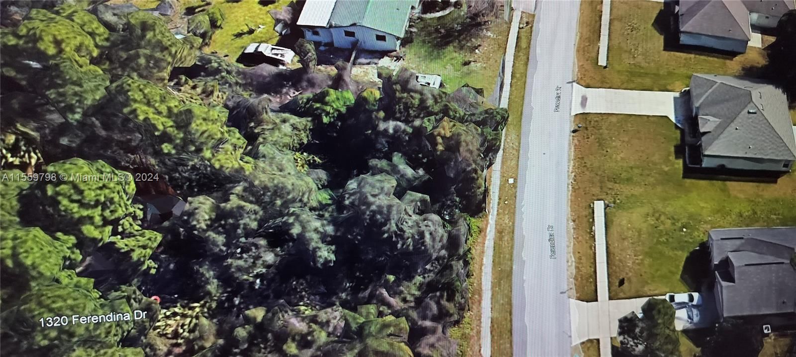 Недавно продано: $65,000 (0.37 acres)