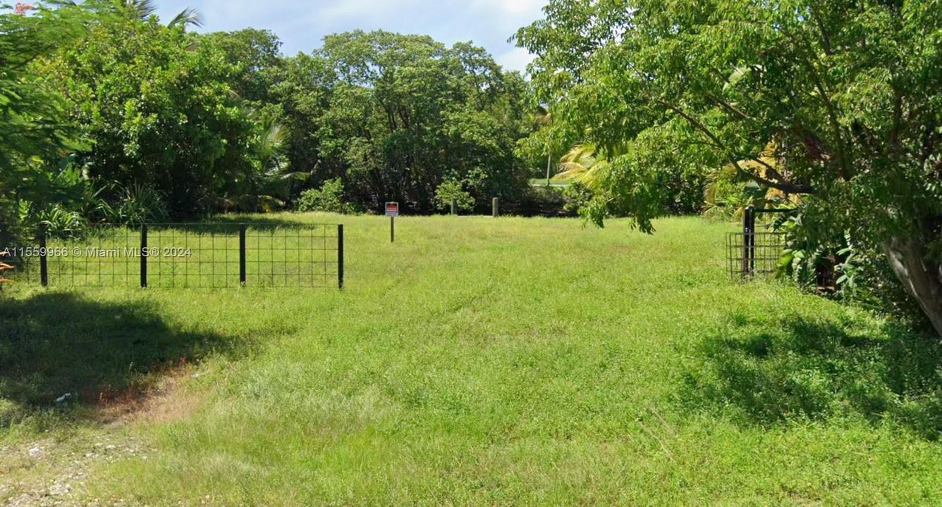 For Sale: $264,900 (0.19 acres)