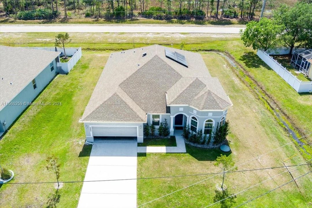 最近售出: $550,000 (5 贝兹, 3 浴室, 2606 平方英尺)