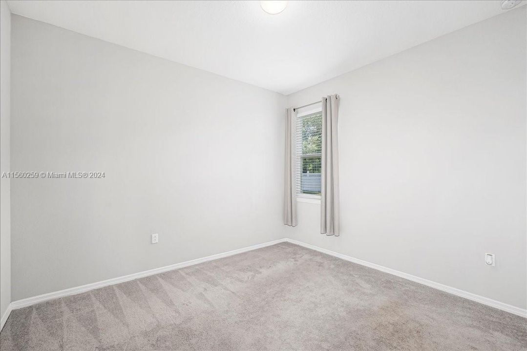 最近售出: $550,000 (5 贝兹, 3 浴室, 2606 平方英尺)