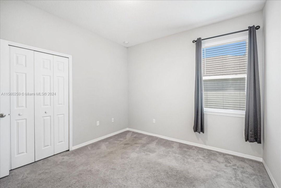 最近售出: $550,000 (5 贝兹, 3 浴室, 2606 平方英尺)