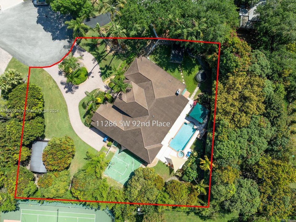 最近租的: $12,500 (5 贝兹, 4 浴室, 3456 平方英尺)