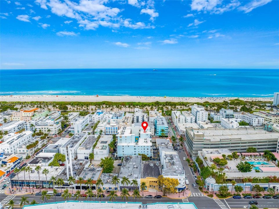 Recently Rented: $2,400 (1 beds, 1 baths, 720 Square Feet)