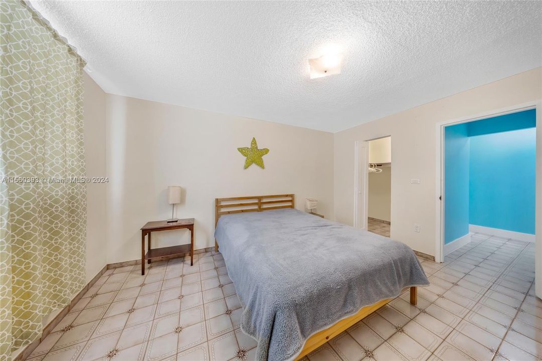 Recently Rented: $2,400 (1 beds, 1 baths, 720 Square Feet)