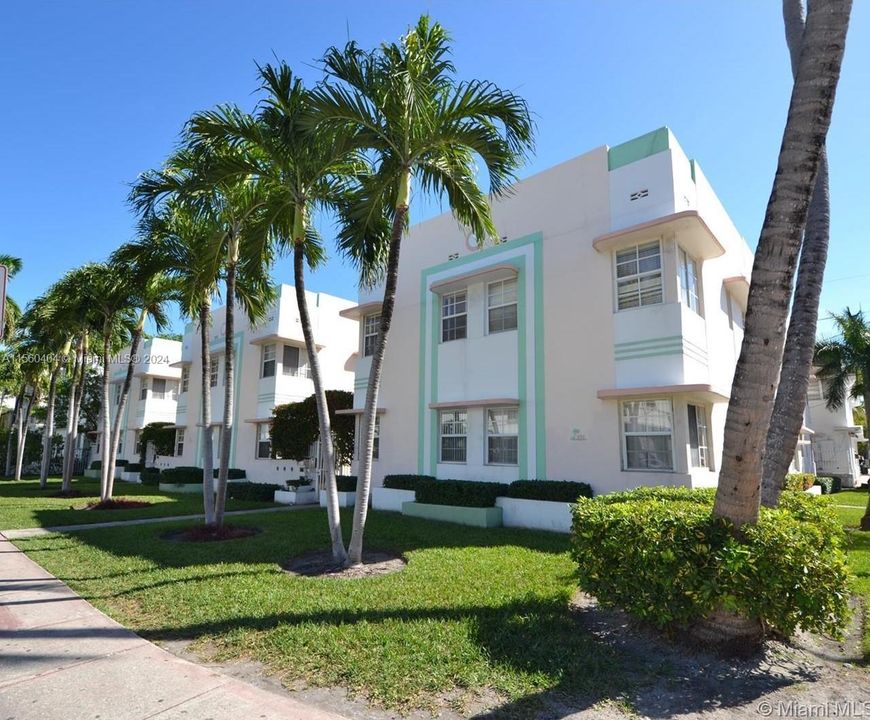 Recently Rented: $1,975 (1 beds, 1 baths, 510 Square Feet)