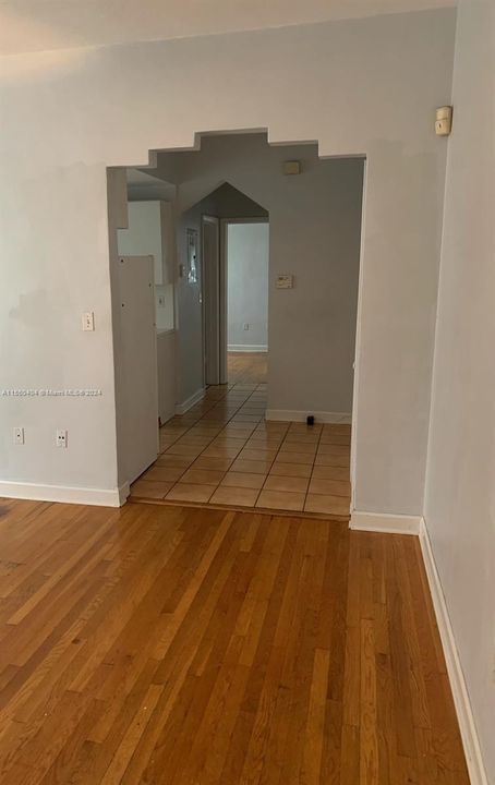 Recently Rented: $1,975 (1 beds, 1 baths, 510 Square Feet)