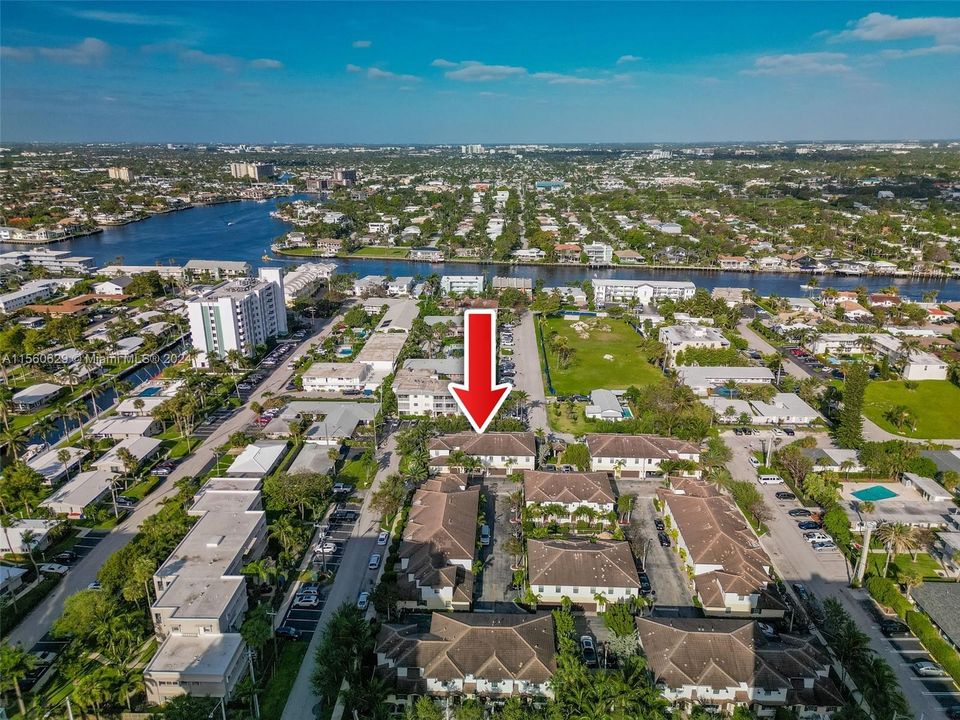 Recently Sold: $925,000 (3 beds, 2 baths, 1425 Square Feet)