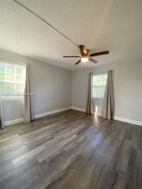 Recently Sold: $199,900 (1 beds, 1 baths, 711 Square Feet)